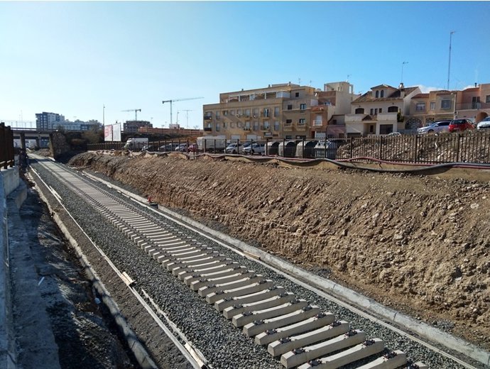 Archivo - Traviesas de hormigón monobloque.