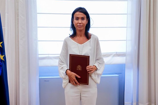 La presidenta de Adif, Isabel Pardo de Vera, durante la firma del convenio para la integración ferroviaria en Zorrotza (Bilbao), en la sede del Ministerio de Transportes, a 14 de julio de 2021, en Madrid (España)