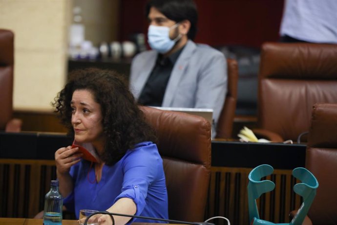 La portavoz del grupo parlamentario de Adelante, Inmaculada Nieto, durante la sesión de control al gobierno en el Pleno del Parlamento de Andalucía en una foto de archivo.