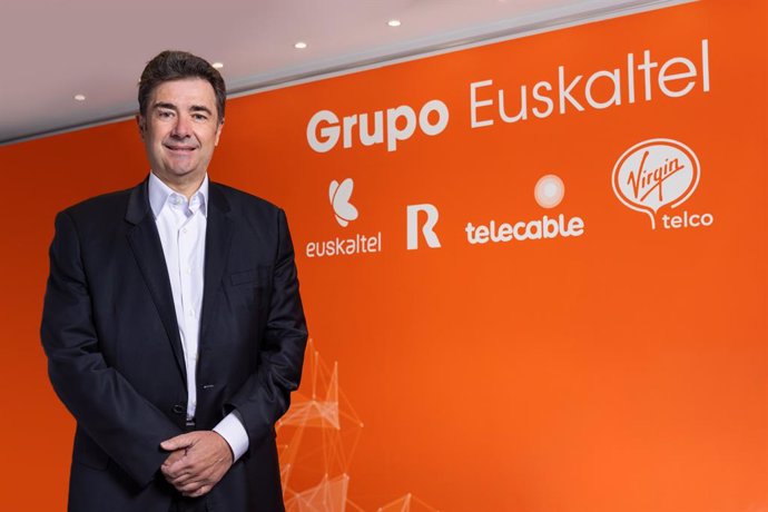 Archivo - El consejero delegado de Euskaltel, José Miguel García