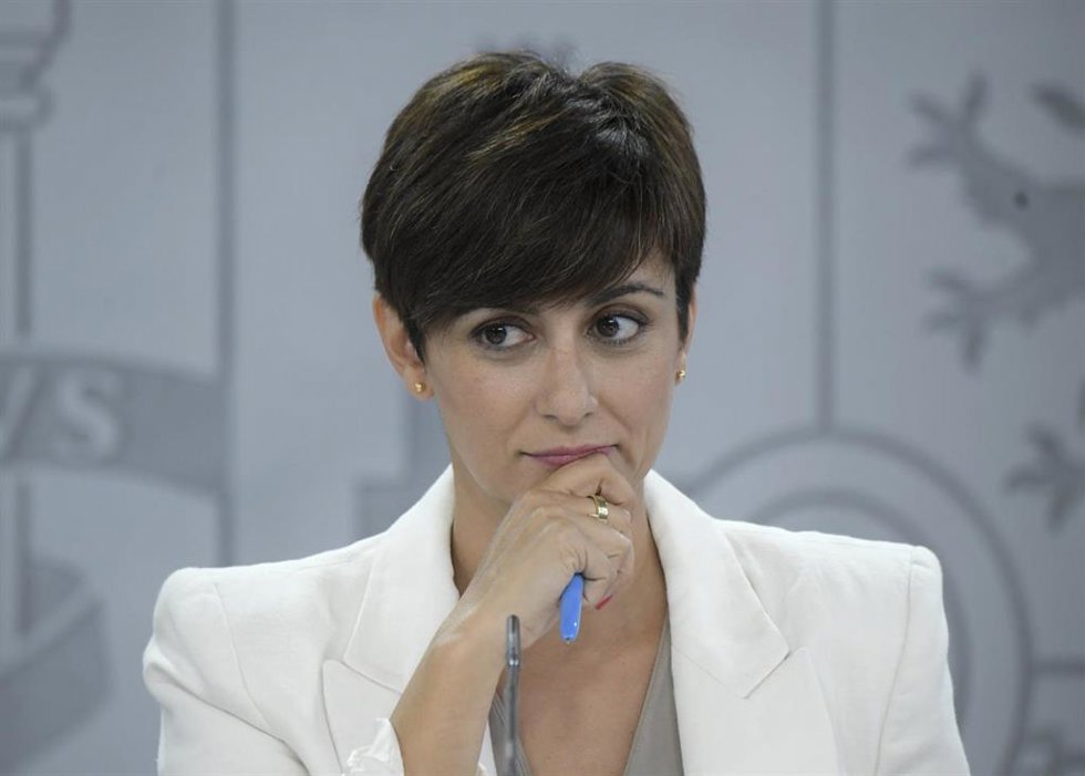La ministra Portavoz y ministra de Política Territorial, Isabel Rodríguez, comparece tras la celebración del Consejo de Ministros, a 20 de julio de 2021, en Madrid (España). Durante la comparecencia han informado de la aprobación de la nueva Ley de Memo