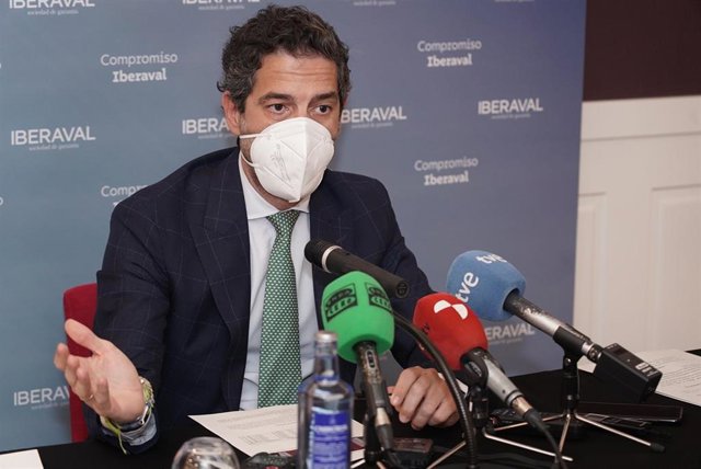 El presidente de Iberaval, César Pontvianne, durante la rueda de prensa.