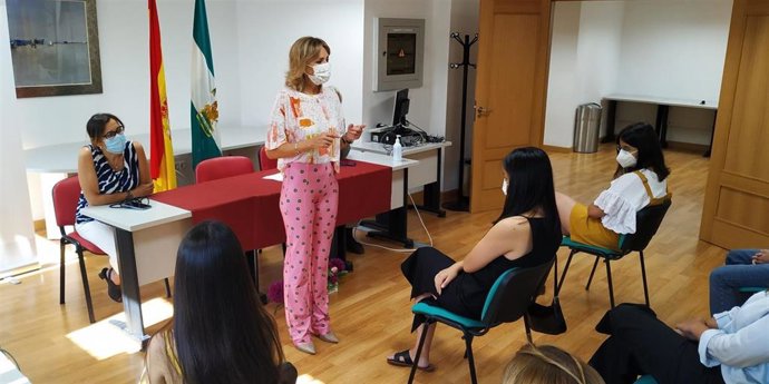 La delegada de Educación y Deportes de la Junta de Andalucía en Córdoba, Inmaculada Troncoso, en el acto de reconocimiento por los Premios Extraordinarios de Bachillerato.