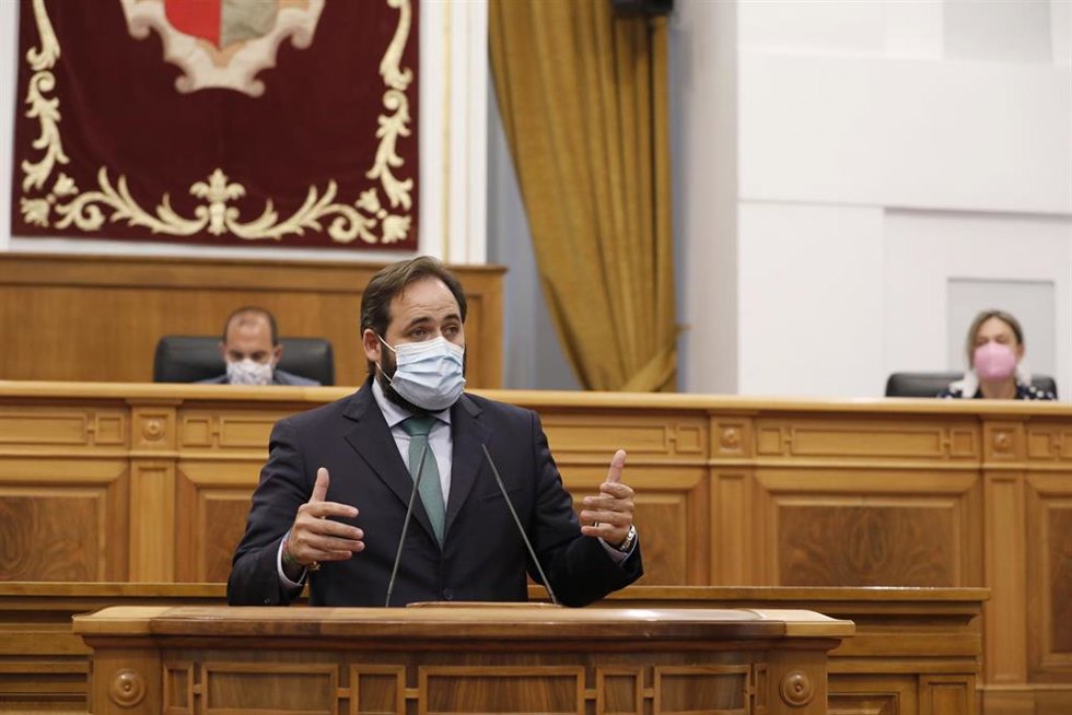 El presidente del PP, Paco Núñez, en las Cortes