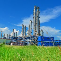 Sinopec Closes First Bulk Agreement Transaction of Chinas National Carbon Market, purchasing 100,000 ton of carbon emission quota from China Resources Group.