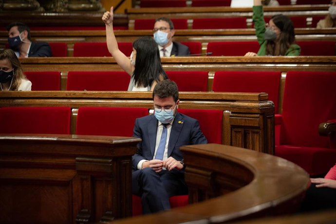 El president de la Generalitat, Pere Aragons, en un Pleno en el Parlament de Catalunya, a 22 de julio de 2021, en Barcelona, Catalunya (España). La sesión de hoy es una continuación de las de ayer y el martes 20. En el pleno de este miércoles el Govern