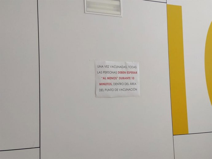 Punto de vacunación contra el coronavirus, COVID-19, en el área de docencia del HUCA. Vacuna, Pfizer.