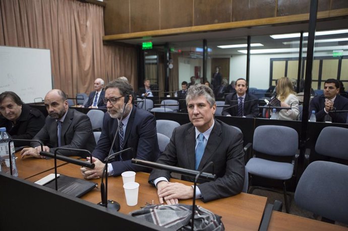 Archivo - El exvicepresidente de Argentina Amado Boudou asiste a una audiencia de sentencia en Buenos Aires, capital de Argentina, el 7 de agosto de 2018.