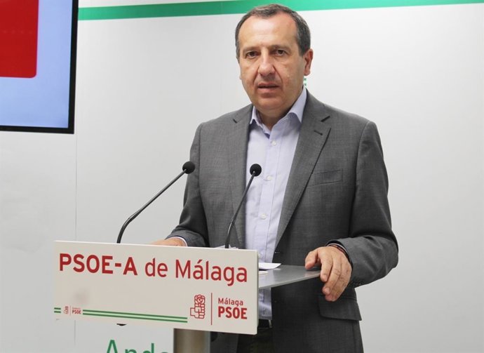 El secretario general del PSOE de Málaga, José Luis Ruiz Espejo