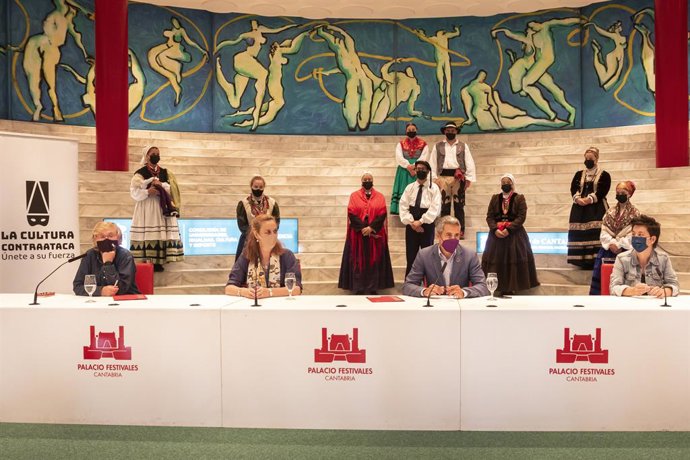 Presentación de la campaña 'El origen, de La Cultura Contraataca