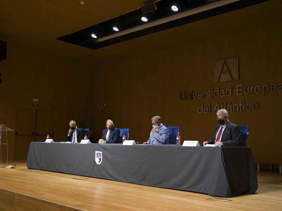Acto de constitución del Instituto de Estudios Europeos