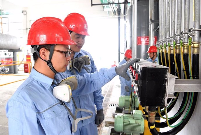 Sinopec_Builds_World_s_Largest_Disinfectant_Production_Base_Qianjiang_China