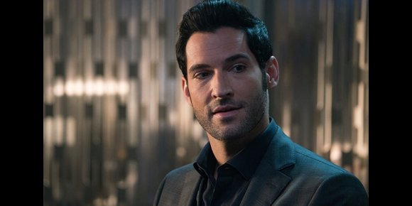 5. Lucifer tiene un DeLorean en la primera imagen de la temporada 6