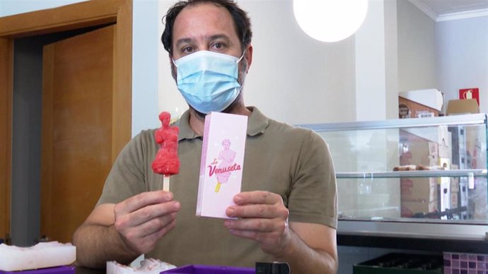 Heladería valenciana crea un polo solidario para la lucha contra el cáncer de mama en forma de venus