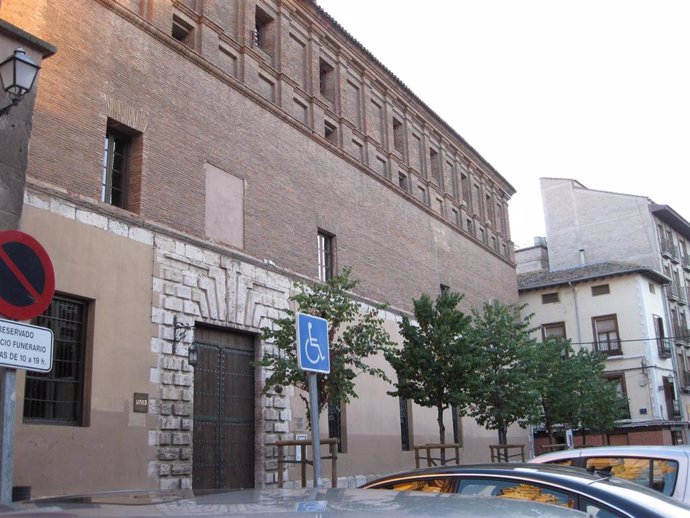 Archivo - Sede de la UNED en Calatayud (Zaragoza).
