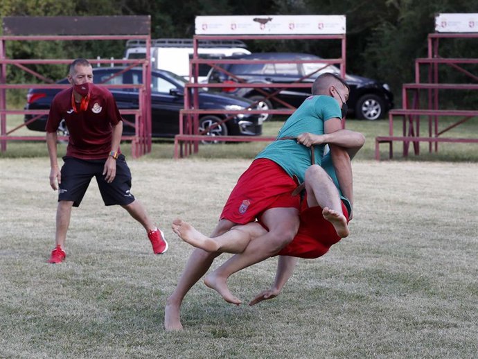 Corro de Alcaldes' -Concejo de la Lucha Leonesa.