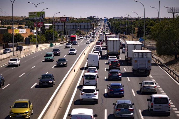 Tráfico en la A-4, antigua Autovía de Andalucía.