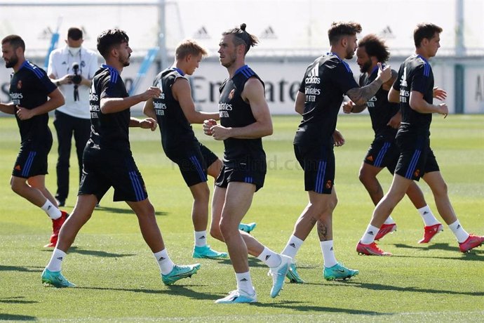 Bale, Modric, Kroos y Varane regresan a los entrenamientos del Real Madrid
