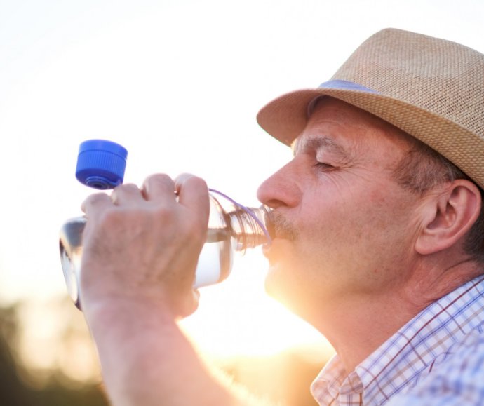 El Gobierno regional ofrece recomendaciones ante las altas temperaturas para las personas mayores a través del Servicio de Público de Teleasistencia