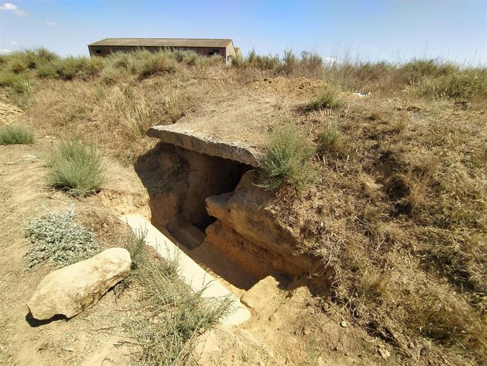 Una de kas trincheras de la Línea del Cinca