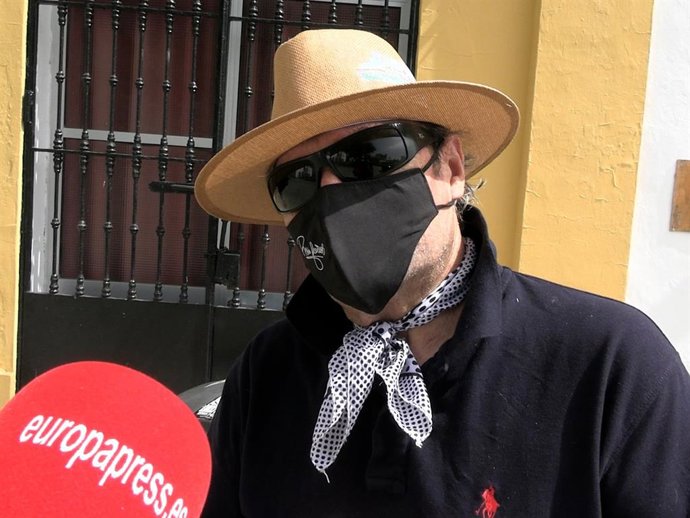 Amador Mohedano visiblemente afectado con las declaraciones de su sobrina Rocío Carrasco.