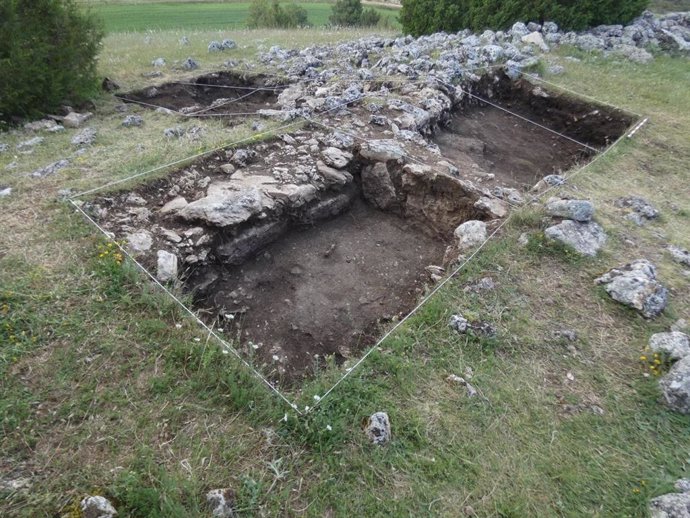 Excavaciones en Villanueva de Alcorón