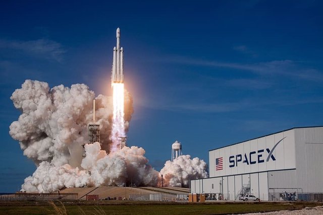 Lanzamiento de un Falcon Heavy