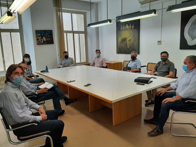 Reunión en el Grupo Popular