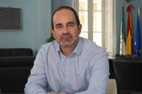 Carboneras (Almería) "seguirá colaborando" con la justicia, pero no precisa si revisará la licencia del Algarrobico