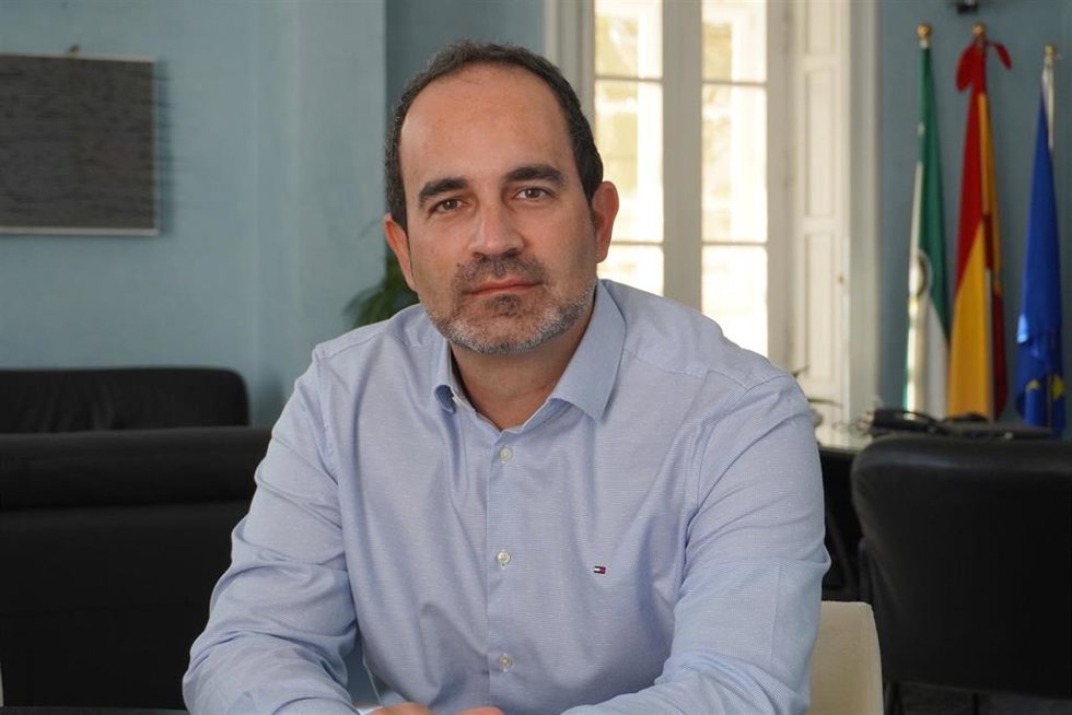 Archivo - El alcalde de Carboneras (Almería), José Luis Amérigo (PSOE)