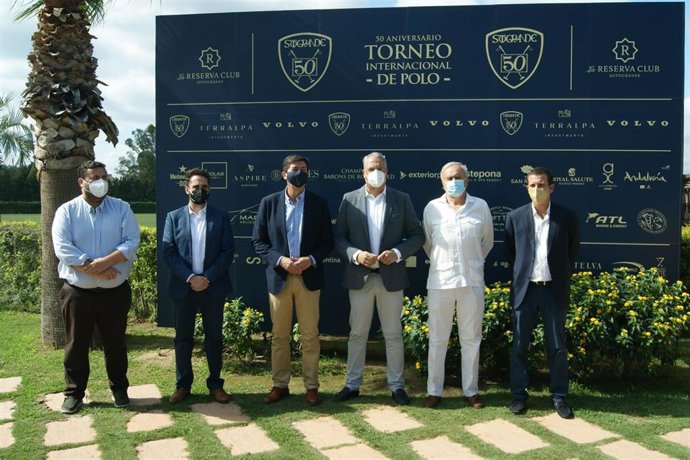 El vicepresidente de la Junta de Andalucía y consejero de Turismo, Juan Marín, durante la presentación del 50 Torneo Internacional de Polo de Sotogrande.