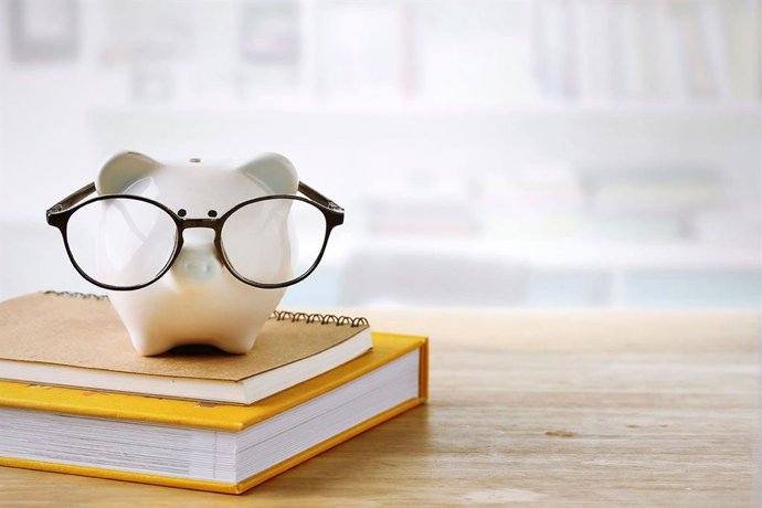 Nuevas ayudas de formación UPC School