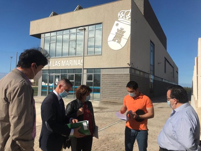 Archivo - Almería.-Educación.-Junta trabaja "para dar solución inmediata" a los "problemas de espacio" en colegios de Roquetas 