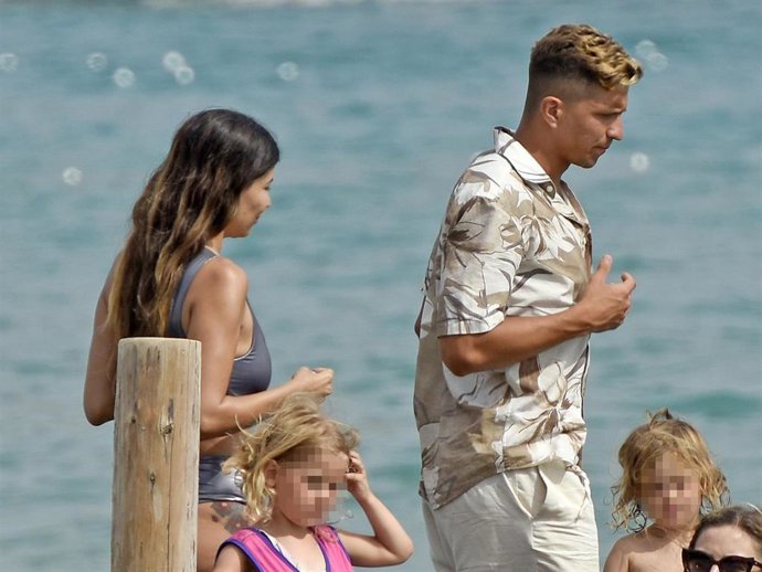 GIANLUCA, HIJO DE SIMEONE