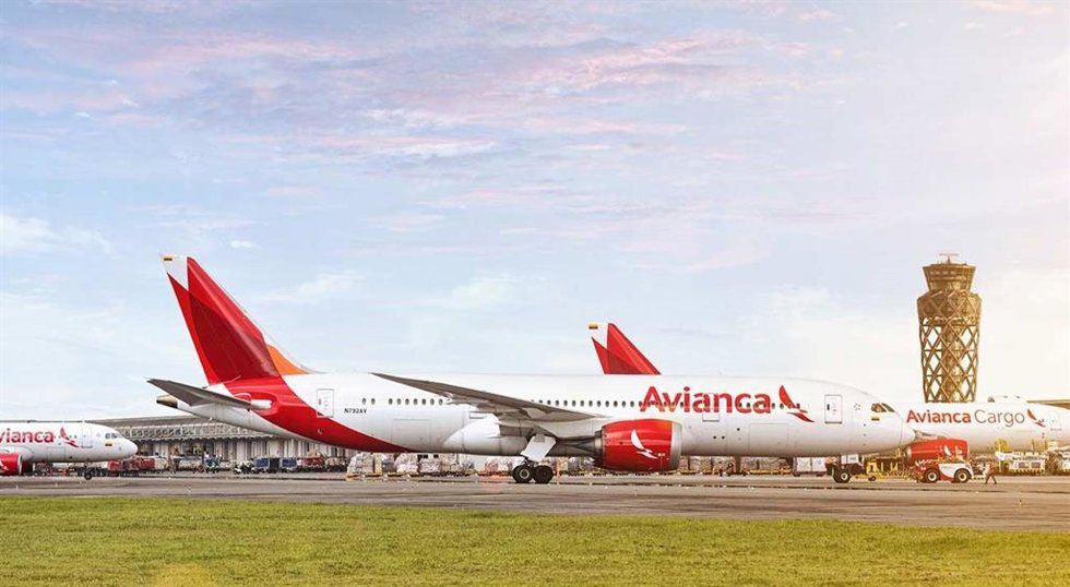 Archivo - Avianca suspende decenas de rutas internacionales por el impacto de la pandemia