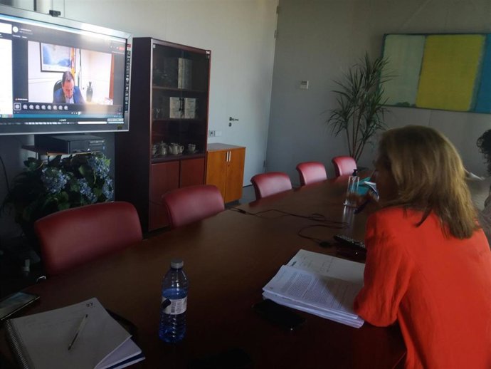 Reunión entre Ricardo Sánchez y María del Mar Rull