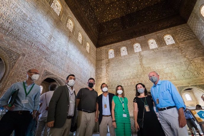Promueven estudios previos a la restauración de la armadura de la Torre de Comares de la Alhambra