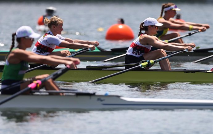 23 July 2021, Japan, Tokyo: Germany's Annekatrin Thiele (2nd L) and Leonie Menzel (2nd R)compete during the women's double sculls in the Sea Forest Waterway during the Tokyo 2020 Olympic Games. Photo: Jan Woitas/dpa-Zentralbild/dpa