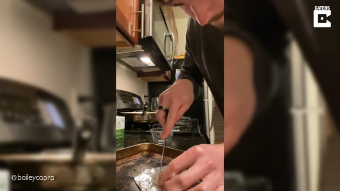 ¿Es Esta La Barra De Pan Más Diminuta Del Mundo?