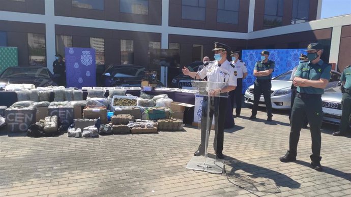 José Manuel del Barco, jefe Brigada Provincial de la Policía Judicial de Burgos presentando el resultado de la Operación Chaplin