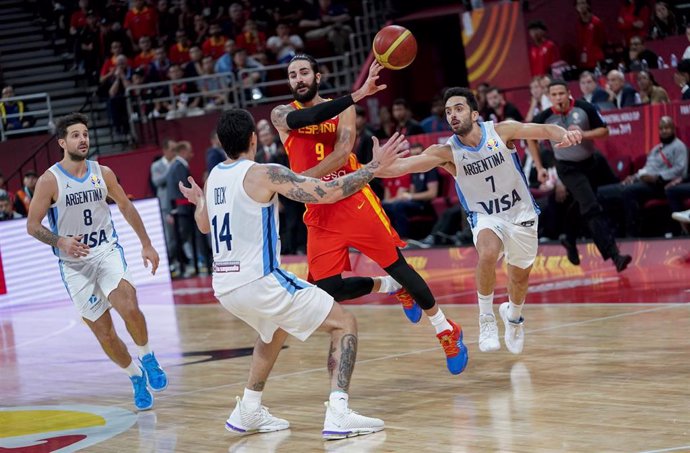 Archivo - Ricky Rubio en el España - Argentina del Mundial