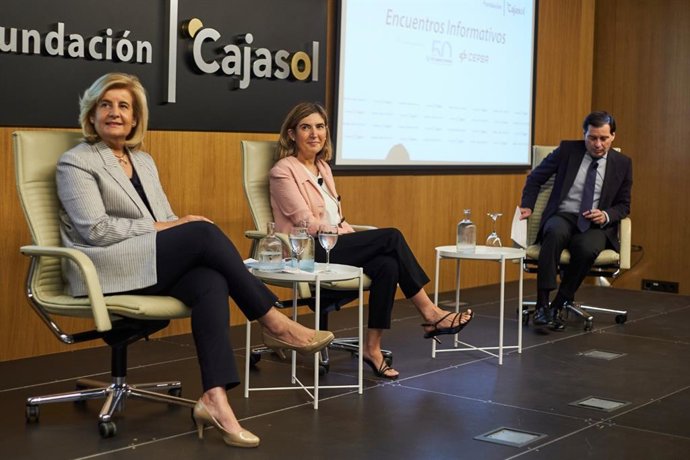 Fátima y Báñez en el encuentro de este jueves.