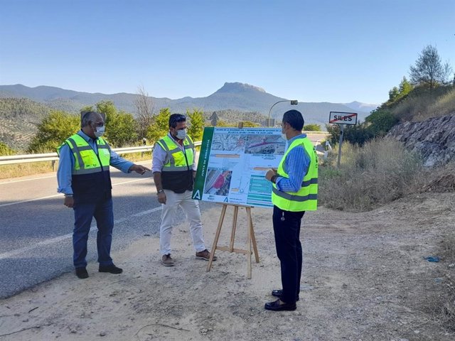 Presentación del proyecto de reforma de la A-310 a su paso por el término municipal de Siles