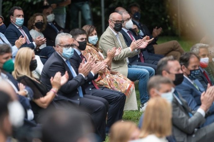 La presidenta del Partido Popular, María José Sáenz de Buruaga, en el acto de Puente San Miguel