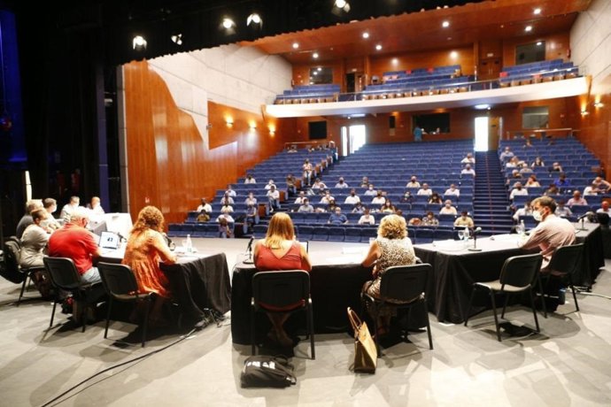 Cuarta Asamblea de Alcaldes en el Audotorio de Alcudia