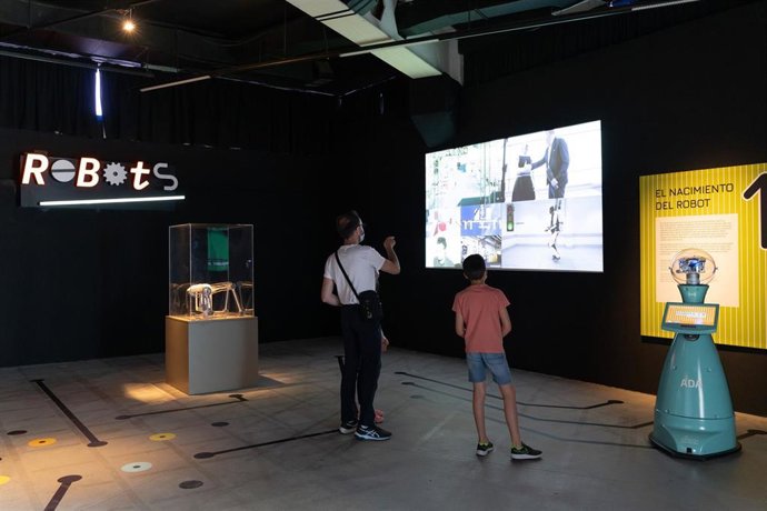 La exposición 'Robots 2.0 ¿Todo controlado?' es la protagonista de la campaña de verano del Parque de las Ciencias de Granada