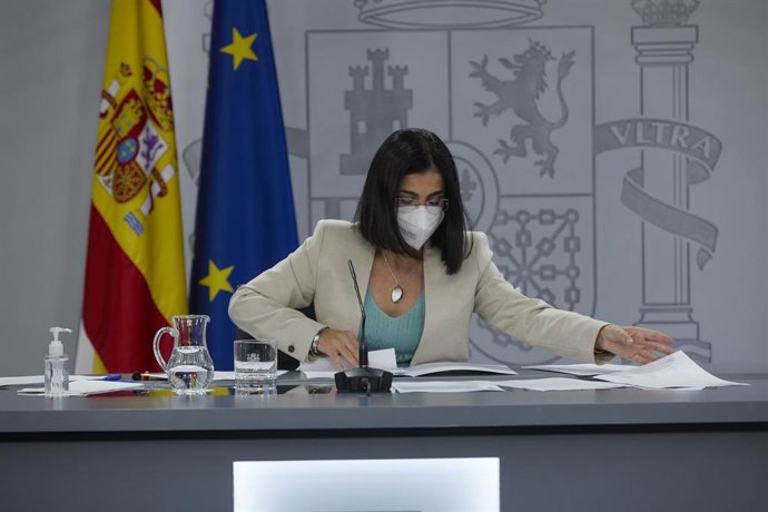 La ministra de Sanidad, Carolina Darias, durante la rueda de prensa posterior al Consejo Interterritorial del Sistema Nacional de Salud, a 28 de julio de 2021, en La Moncloa, Madrid, (España). La titular de Sanidad ha apuntado "con toda la prudencia", q