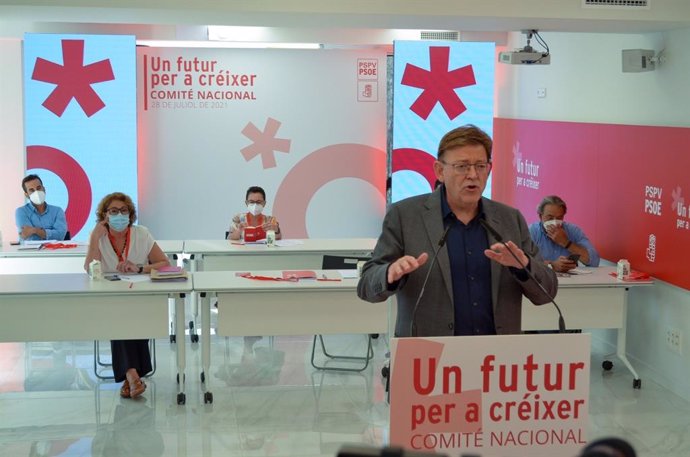 El secretario general del PSPV y presidente de la Generalitat, Ximo Puig, interviene en el Comité Nacinal del partido, celebrado de forma semipresencial