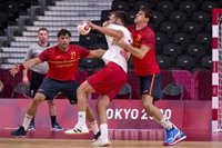 Viran Morros causa baja en los 'Hispanos' y le sustituye Sánchez-Migallón