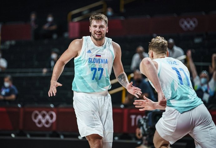 Doncic celebra la victoria de Eslovenia